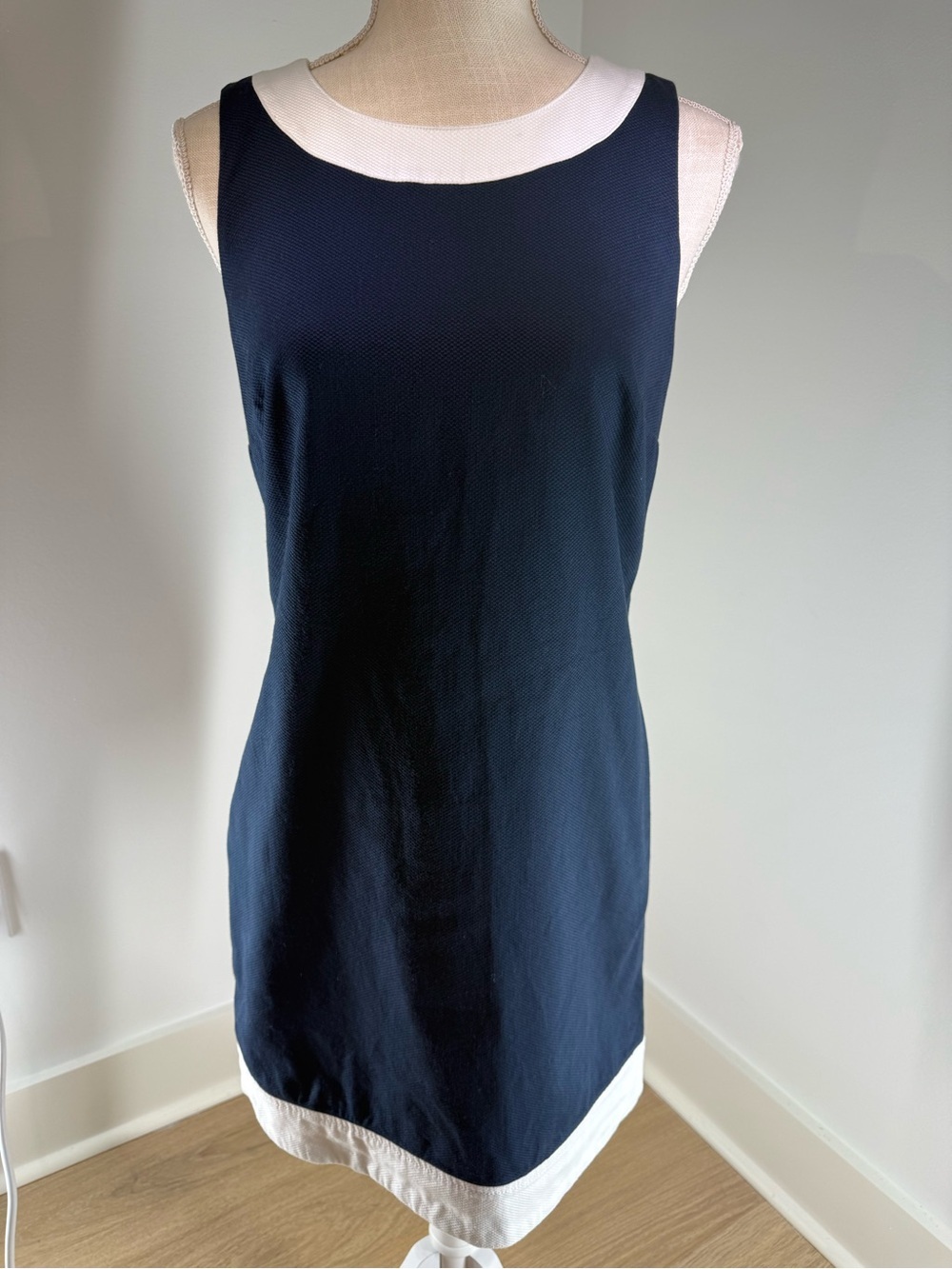 Vineyard Vines Navy & White Sleeveless Shift Dress Size 6